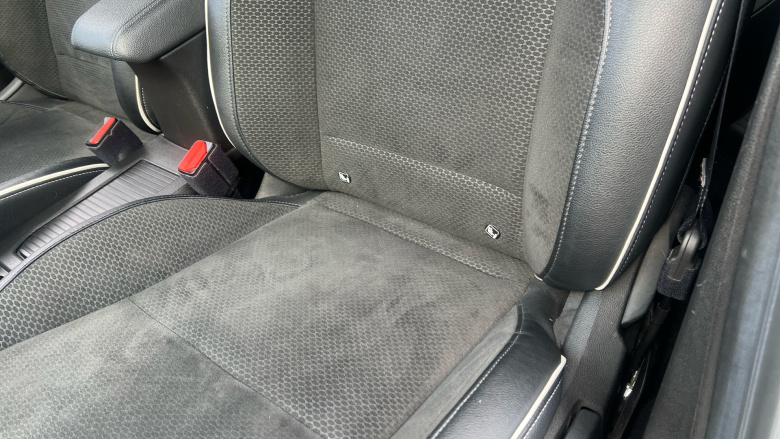 Renault Clio 1.0 TCe 90 S Edition 5dr Petrol Hatchback